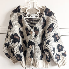 Load image into Gallery viewer, Leopard Cardi
