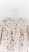 Load image into Gallery viewer, Vintage Floral Romper
