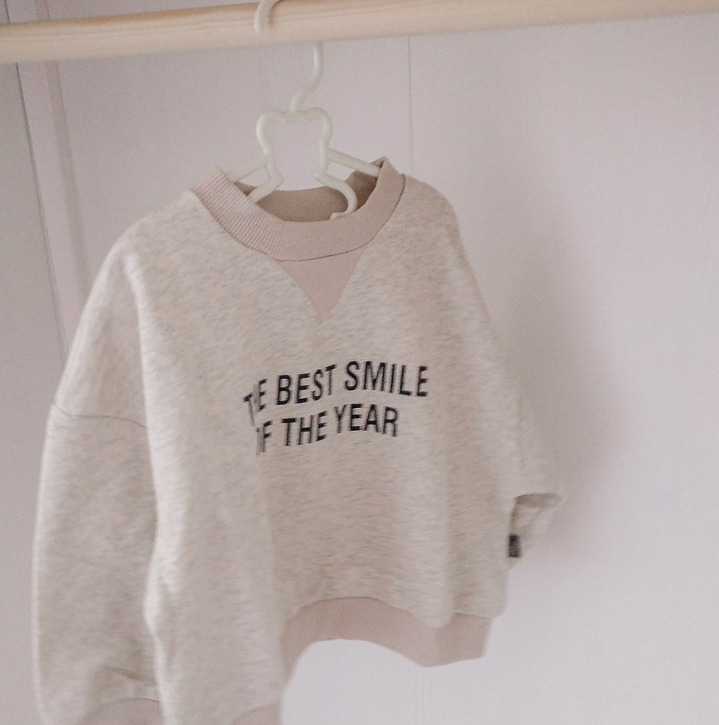 Slouchy Smile Sweat in Marshmallow